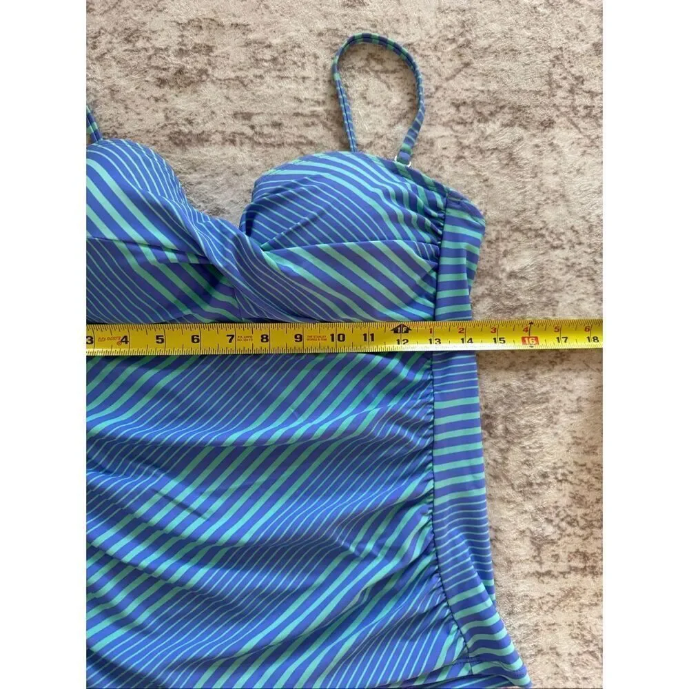 Collection By Catalina Womens Twist Front Swim Tankini Top Blue Green Medium